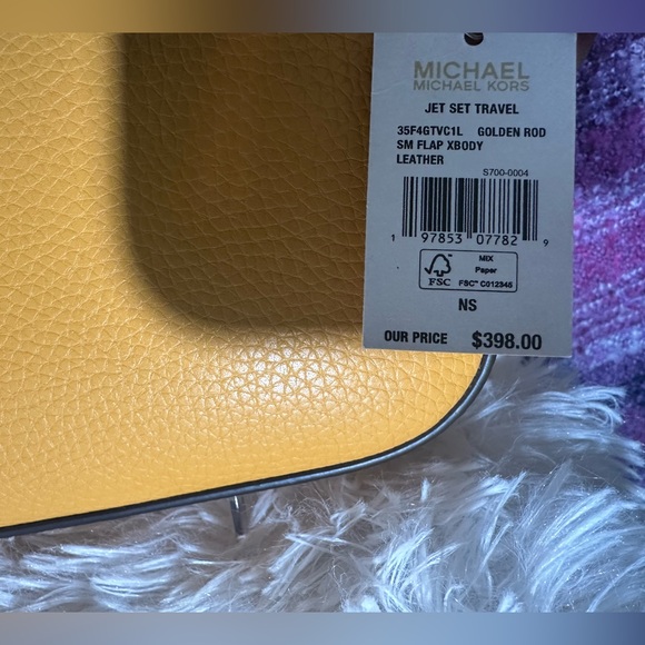 Michael Kors Jet Set Travel Small Pebbled Leather Golden Rod Crossbody $398 - Picture 3 of 8